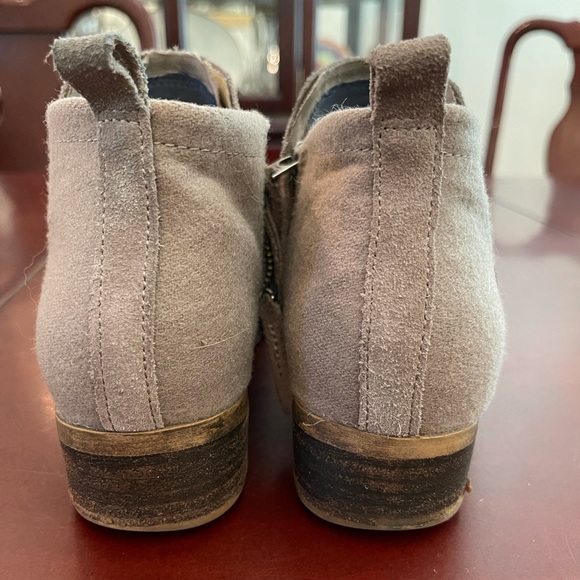 Tom’s woman’s grey suede booties size 8 - Picture 3 of 5